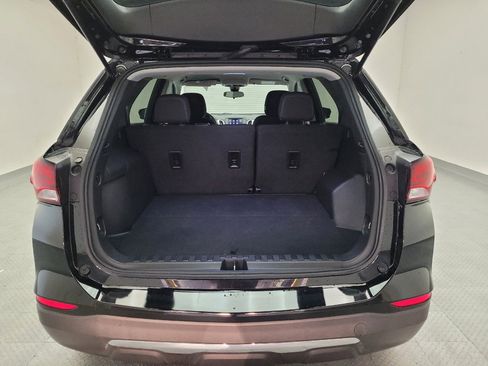 Used 2023 Chevrolet Equinox LT AWD/4WD image 29