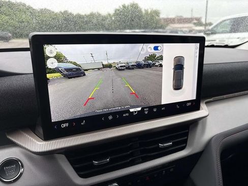 New 2026 Ford Explorer Active RWD image 27