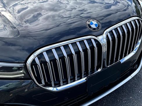 Used 2020 BMW 750i xDrive 750i xDrive w/ Executive Package image 29