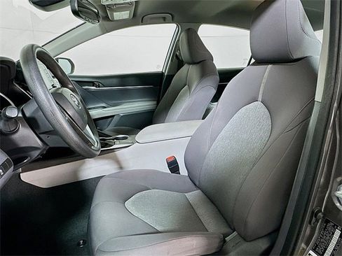 Used 2023 Toyota Camry LE image 11
