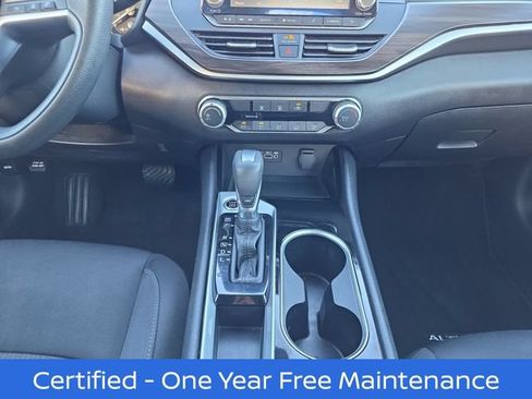 Certified 2024 Nissan Altima 2.5 SV FWD image 3
