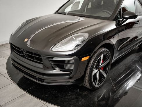 New 2026 Porsche Macan S AWD/4WD image 16