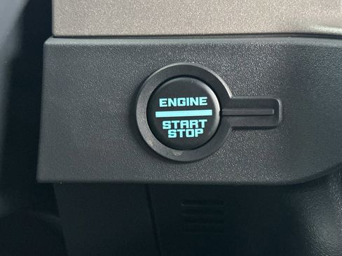 New 2025 Ford Bronco Outer Banks image 29