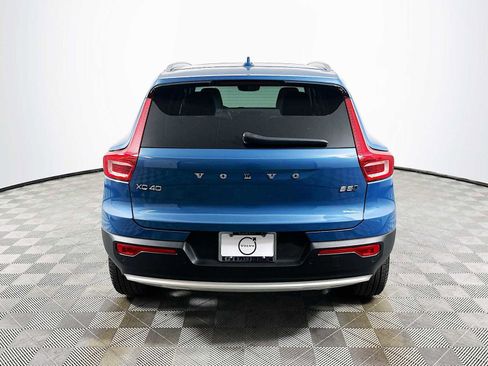 Used 2023 Volvo XC40 B5 Ultimate w/ Protection Package Premier image 6