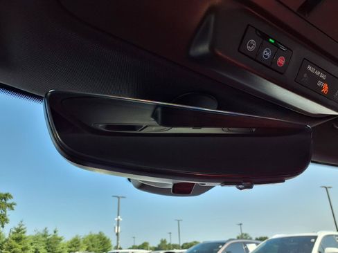 Used 2023 Chevrolet Camaro LT RWD image 20