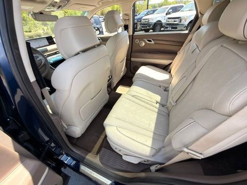 Used 2023 Genesis GV80 3.5T w/ Advanced Package image 11