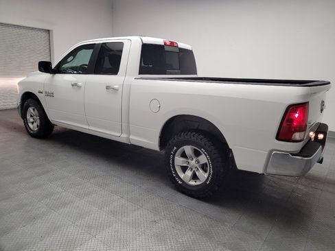 Used 2015 RAM 1500 Classic SLT AWD/4WD image 3