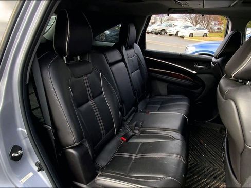 Used 2017 Acura MDX SH-AWD image 19