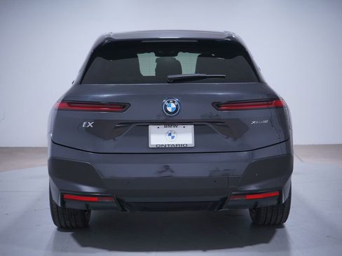 Used 2024 BMW iX xDrive50 image 5