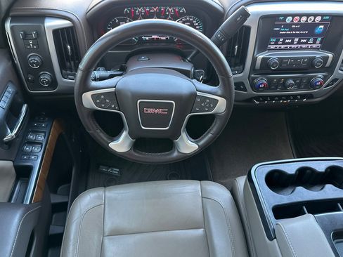 Used 2017 GMC Sierra 2500 SLT w/ Duramax Plus Package AWD/4WD image 16