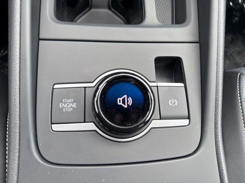 New 2026 Volkswagen Tiguan SE R-Line FWD image 24