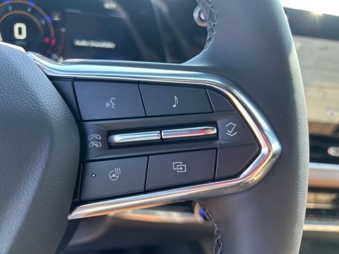 New 2026 Chevrolet Equinox ACTIV w/ Safety and Technology Package image 19