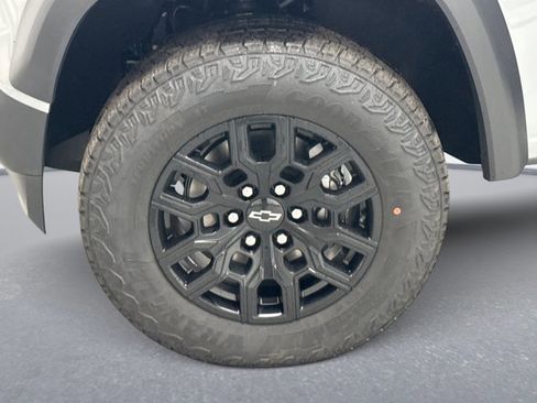 Used 2025 Chevrolet Colorado Trail Boss image 22