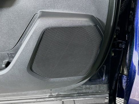 Used 2021 Toyota Highlander Limited image 19