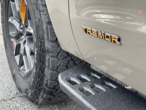 New 2026 Ford Expedition Tremor image 6