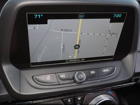 Used 2016 Chevrolet Camaro SS RWD image 12