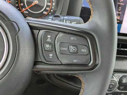 Certified 2024 Jeep Wrangler Unlimited Sport AWD/4WD image 18