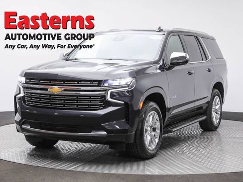 Used 2024 Chevrolet Tahoe Premier RWD image 1