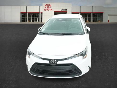 New 2026 Toyota Corolla LE image 3