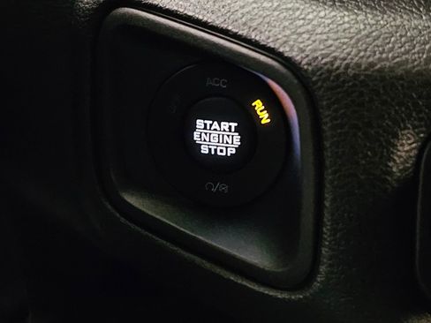 New 2026 Jeep Gladiator Sport image 28