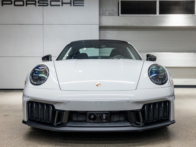 Used 2025 Porsche 911 Carrera 4 GTS AWD/4WD image 11