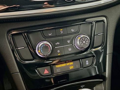 Used 2019 Buick Encore Preferred FWD image 19