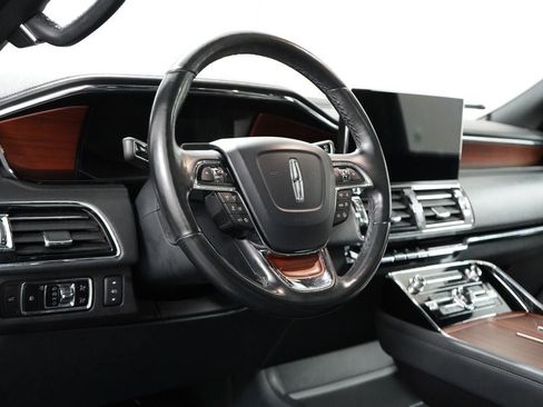 Used 2023 Lincoln Navigator L Reserve AWD/4WD image 15