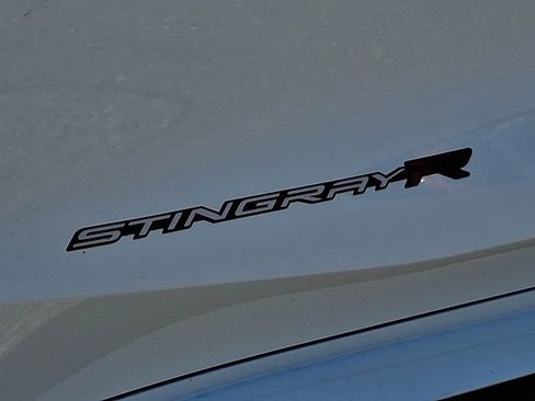 Used 2023 Chevrolet Corvette Stingray Coupe RWD image 32
