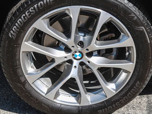 Used 2026 BMW X5 xDrive40i w/ Climate Comfort Package AWD/4WD image 11