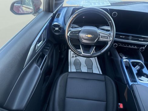 Used 2024 Chevrolet Equinox EV LT w/ LPO, Trailering Package image 16