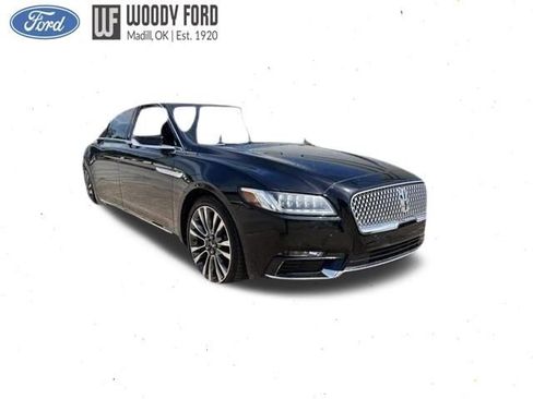 Used 2017 Lincoln Continental Reserve w/ Luxury Package AWD/4WD image 3