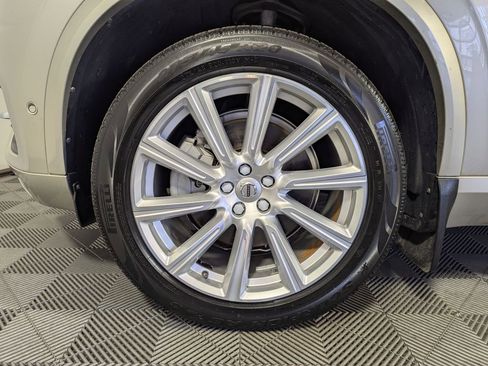 Used 2017 Volvo XC90 T6 Momentum w/ Vision Package AWD/4WD image 17