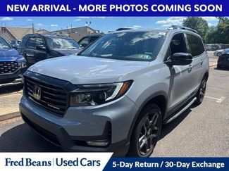 Used 2025 Honda Passport Black Edition video 2