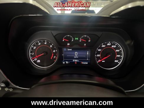 Used 2022 Chevrolet Camaro LT w/ Technology Package image 11