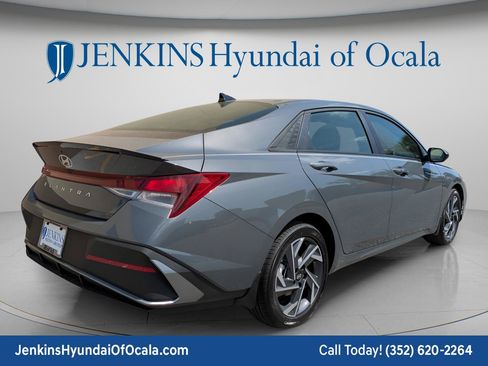 New 2026 Hyundai Elantra Sport FWD image 3