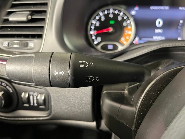Used 2021 Jeep Renegade Limited AWD/4WD image 19