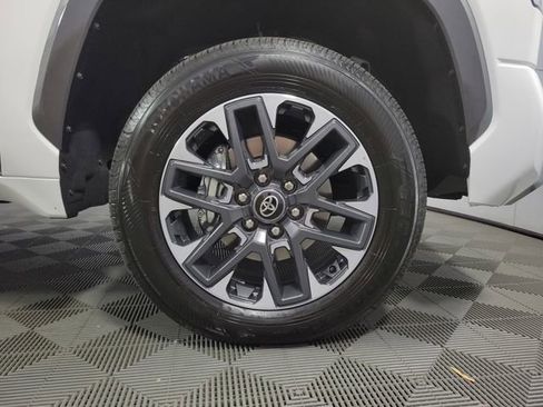 Used 2025 Toyota Tundra Limited image 11