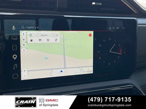 Used 2024 GMC Sierra 1500 AT4 w/ Technology Package AWD/4WD image 17