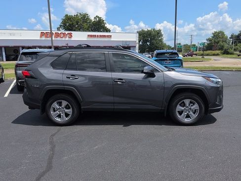 Certified 2025 Toyota RAV4 XLE w/ Convenience Package FWD image 8