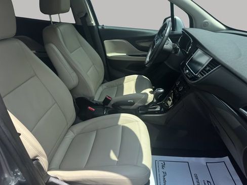 Used 2019 Buick Encore Essence w/ Safety Package II FWD image 17