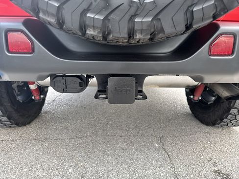 Used 2022 Jeep Wrangler Unlimited Rubicon 4xe w/ Cold Weather Group image 9