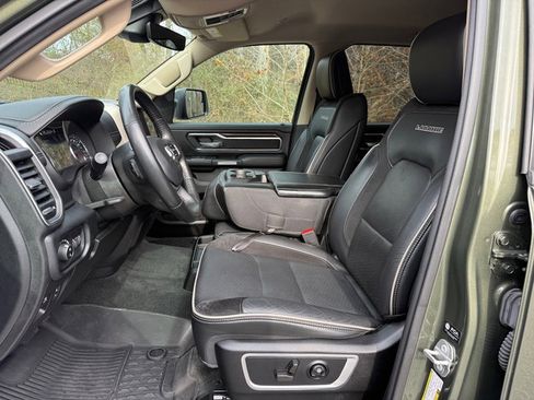 Used 2021 RAM 1500 Laramie image 12