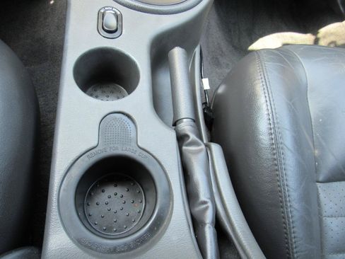 Used 2001 Ford Mustang GT RWD image 29