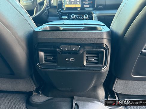 Used 2024 GMC Sierra 2500 AT4X AWD/4WD image 23