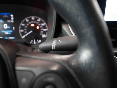 Used 2025 Toyota Corolla LE FWD image 14