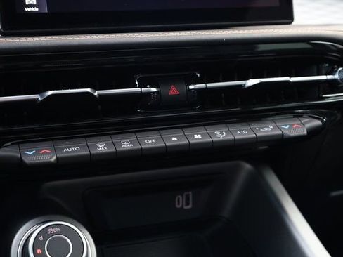 New 2025 Alfa Romeo Tonale Veloce w/ Premium Package image 21