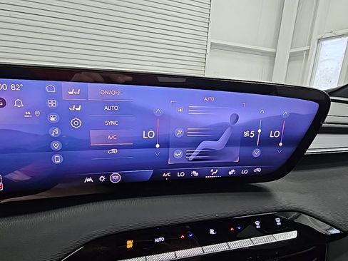 New 2026 Buick Enclave Sport Touring w/ Power Package image 14