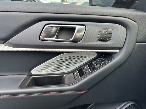 New 2026 Ford Explorer ST w/ Sun And Sound Package image 65