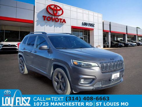 Used 2021 Jeep Cherokee Latitude Plus AWD/4WD image 1