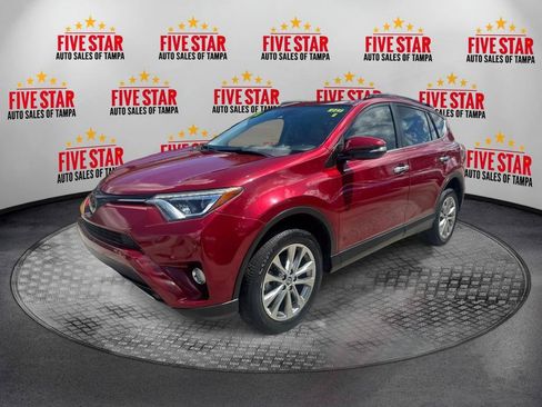 Used 2018 Toyota RAV4 Limited FWD image 3